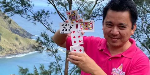 Card Magic for Beginners: Learn Powerful Tricks Step-by-Step Card Magic for Beginners: Learn Powerful Tricks Step-by-Step