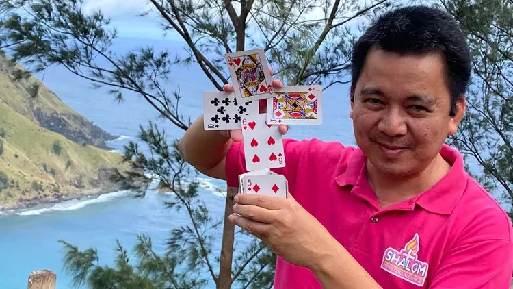 Card Magic for Beginners: Learn Powerful Tricks Step-by-Step