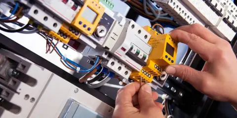 Crash course on Analog Electronic Circuit Design